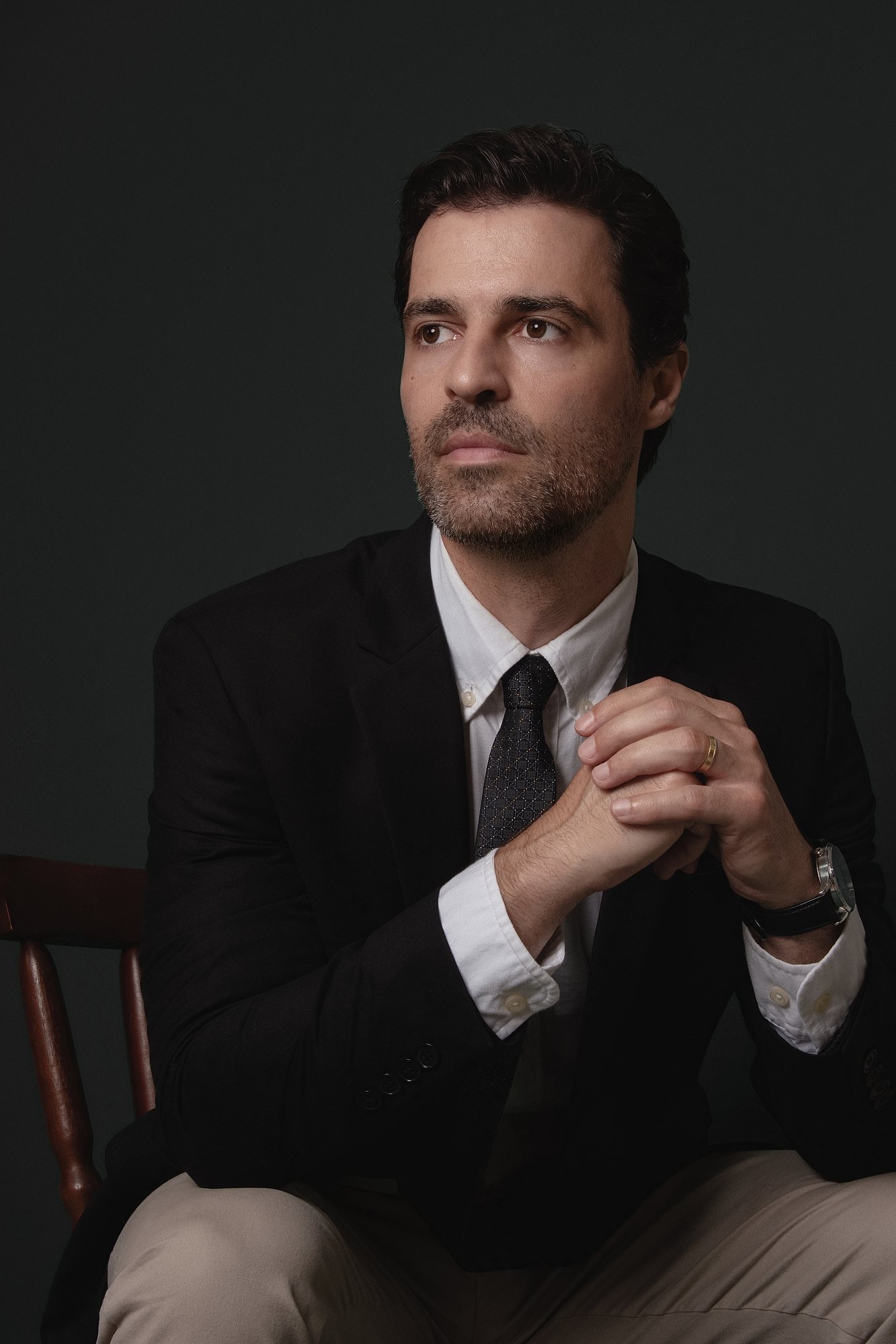 Dr. Paulo Martins, dermatologista